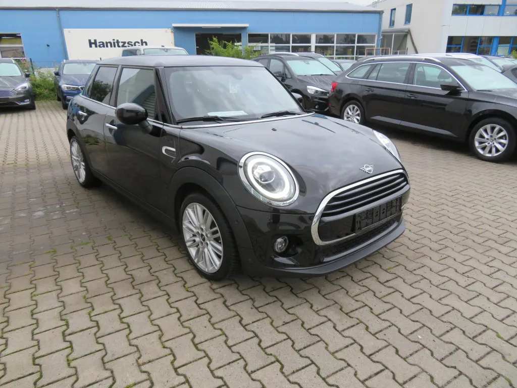 Mini Cooper NEUES MODELL CHILI PAKET*NAVI*PARKASSIST Image 3