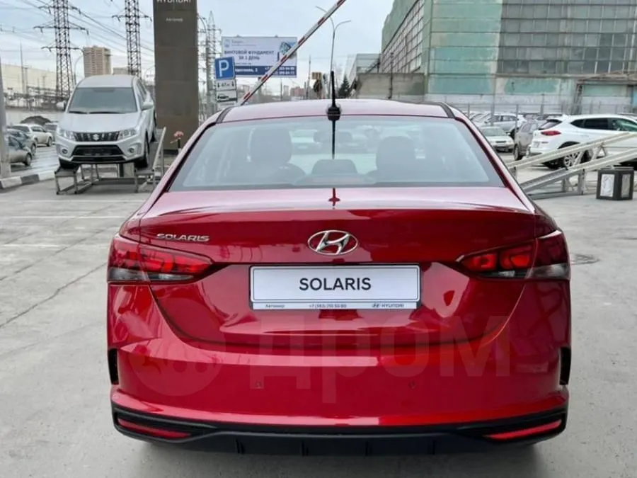 Hyundai Solaris Image 4